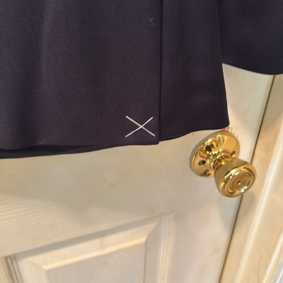 NWOT Mens Navy Blue utility blazer by Jos A Bank. 100% wool. Size 44 regular. - Picture 13 of 16